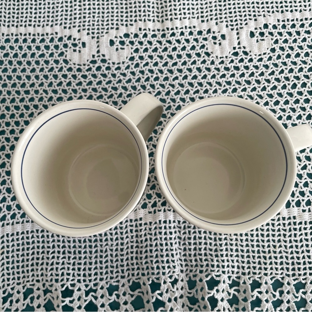 Mikasa Cream and Navy Leaf Design Mugs Arabella Collection - Picture 7 of 10